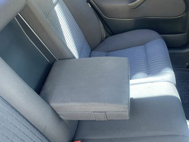 Зеленый Шкода Октавия, объемом двигателя 2 л и пробегом 174 тыс. км за 5500 $, фото 7 на Automoto.ua