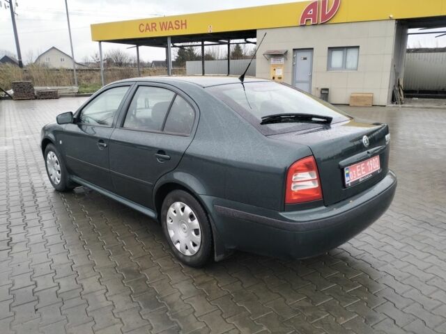 Зеленый Шкода Октавия, объемом двигателя 1.6 л и пробегом 237 тыс. км за 5300 $, фото 2 на Automoto.ua