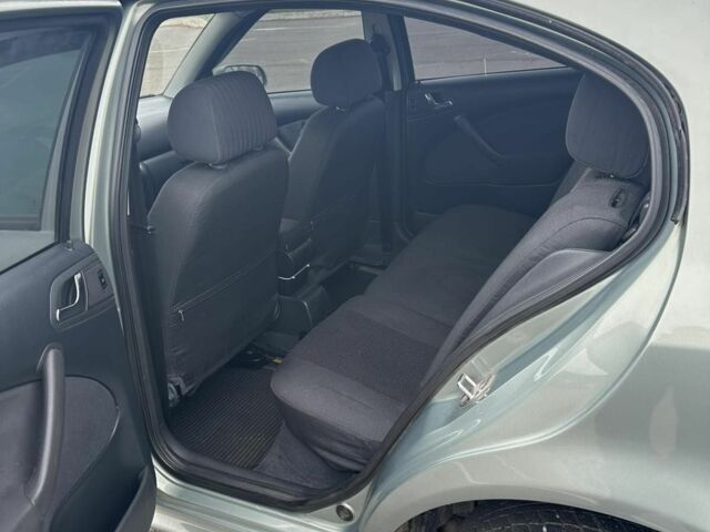 Зеленый Шкода Октавия, объемом двигателя 2 л и пробегом 280 тыс. км за 4000 $, фото 8 на Automoto.ua