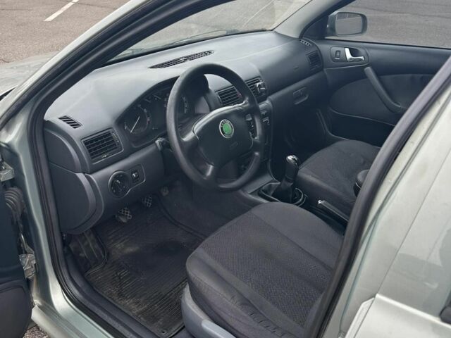 Зеленый Шкода Октавия, объемом двигателя 2 л и пробегом 280 тыс. км за 4000 $, фото 7 на Automoto.ua