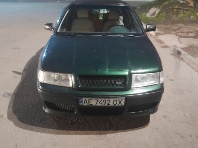 Зелений Шкода Октавія, об'ємом двигуна 1.9 л та пробігом 320 тис. км за 3600 $, фото 2 на Automoto.ua