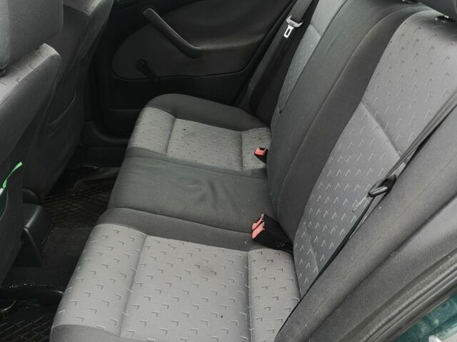 Зелений Шкода Октавія, об'ємом двигуна 0 л та пробігом 302 тис. км за 1600 $, фото 7 на Automoto.ua