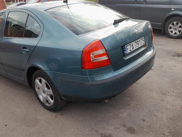 Зелений Шкода Октавія, об'ємом двигуна 0 л та пробігом 300 тис. км за 2600 $, фото 10 на Automoto.ua