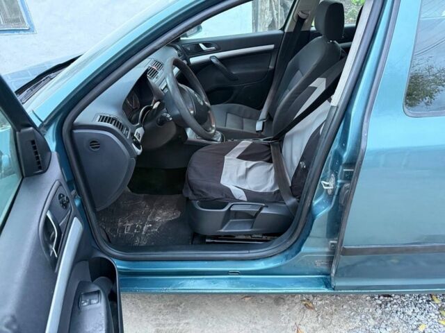 Шкода Октавия 2006 в Киеве на Automoto.ua Зеленый Шкода Октавия, объемом двигателя 2 л и пробегом 330 тыс. км за 2550 $, фото 9 на Automoto.ua