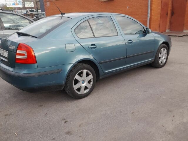 Зелений Шкода Октавія, об'ємом двигуна 0 л та пробігом 300 тис. км за 2600 $, фото 1 на Automoto.ua