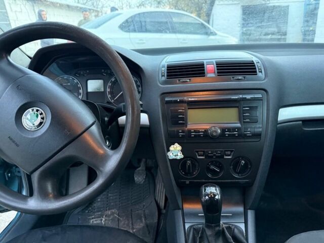 Шкода Октавия 2006 в Киеве на Automoto.ua Зеленый Шкода Октавия, объемом двигателя 2 л и пробегом 330 тыс. км за 2550 $, фото 8 на Automoto.ua