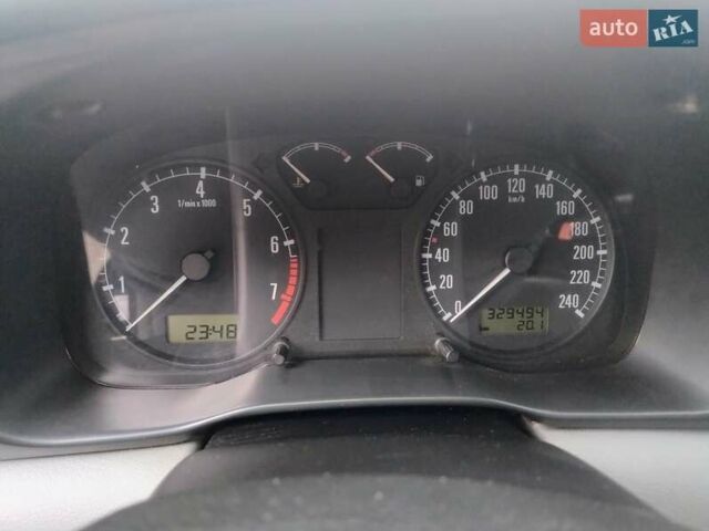 Зеленый Шкода Октавия, объемом двигателя 1.6 л и пробегом 329 тыс. км за 4000 $, фото 20 на Automoto.ua