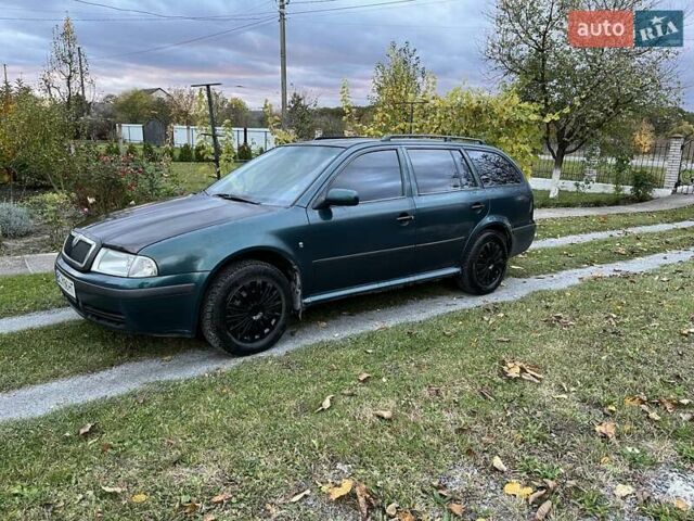 Зеленый Шкода Октавия, объемом двигателя 1.9 л и пробегом 395 тыс. км за 3300 $, фото 2 на Automoto.ua