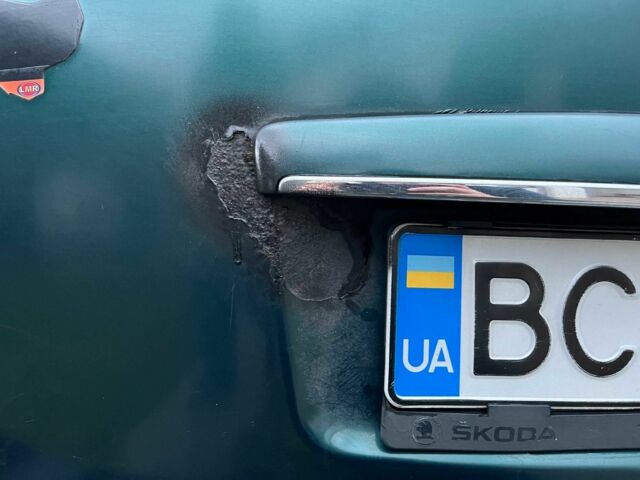 Зеленый Шкода Октавия, объемом двигателя 1.9 л и пробегом 395 тыс. км за 3300 $, фото 18 на Automoto.ua