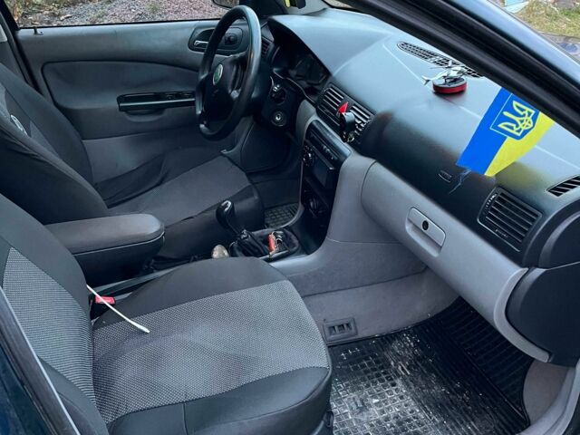 Зеленый Шкода Октавия, объемом двигателя 1.9 л и пробегом 395 тыс. км за 3300 $, фото 12 на Automoto.ua