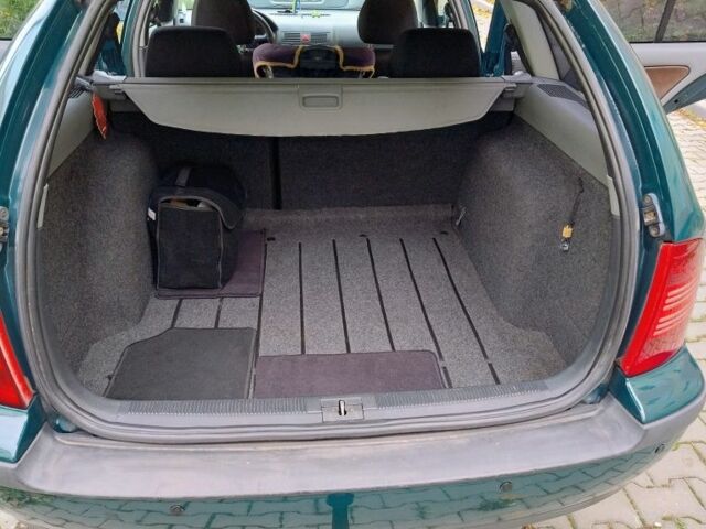 Зелений Шкода Октавія, об'ємом двигуна 0 л та пробігом 328 тис. км за 4200 $, фото 8 на Automoto.ua