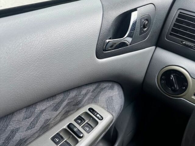 Зеленый Шкода Октавия, объемом двигателя 1.9 л и пробегом 376 тыс. км за 2500 $, фото 8 на Automoto.ua