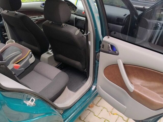 Зелений Шкода Октавія, об'ємом двигуна 0 л та пробігом 328 тис. км за 4200 $, фото 22 на Automoto.ua