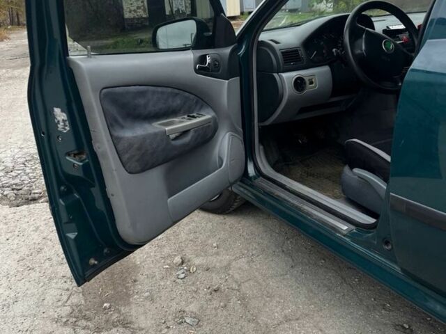 Зеленый Шкода Октавия, объемом двигателя 1.9 л и пробегом 376 тыс. км за 2700 $, фото 5 на Automoto.ua