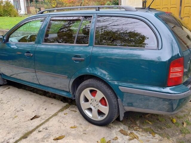 Зелений Шкода Октавія, об'ємом двигуна 0 л та пробігом 328 тис. км за 4200 $, фото 14 на Automoto.ua