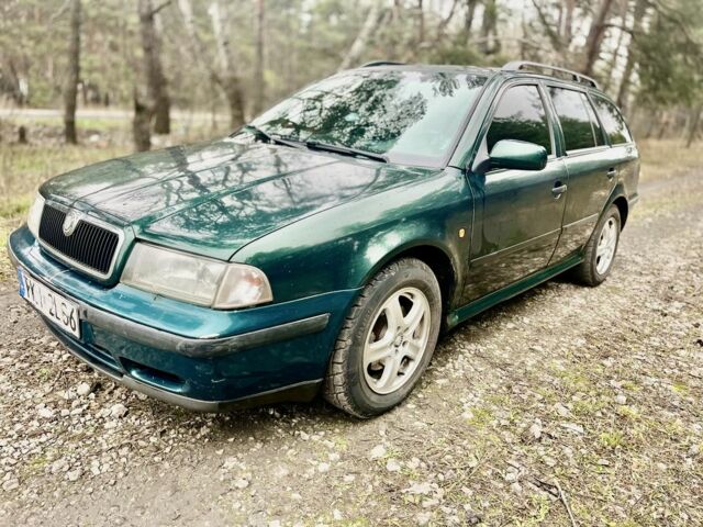 Зелений Шкода Октавія, об'ємом двигуна 1.9 л та пробігом 380 тис. км за 2200 $, фото 1 на Automoto.ua