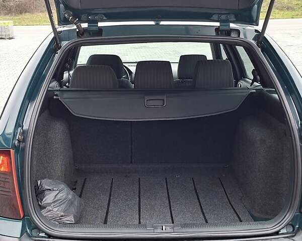 Зелений Шкода Октавія, об'ємом двигуна 2 л та пробігом 250 тис. км за 3800 $, фото 19 на Automoto.ua