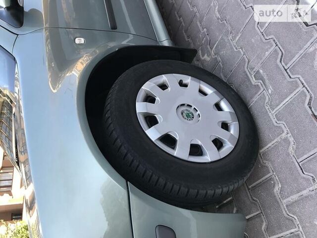 Зелений Шкода Октавія, об'ємом двигуна 1.6 л та пробігом 256 тис. км за 5400 $, фото 41 на Automoto.ua