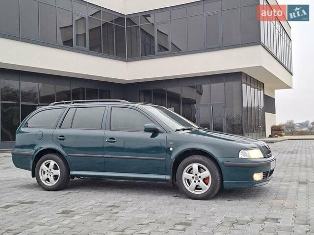 Зелений Шкода Октавія, об'ємом двигуна 2 л та пробігом 250 тис. км за 3800 $, фото 9 на Automoto.ua