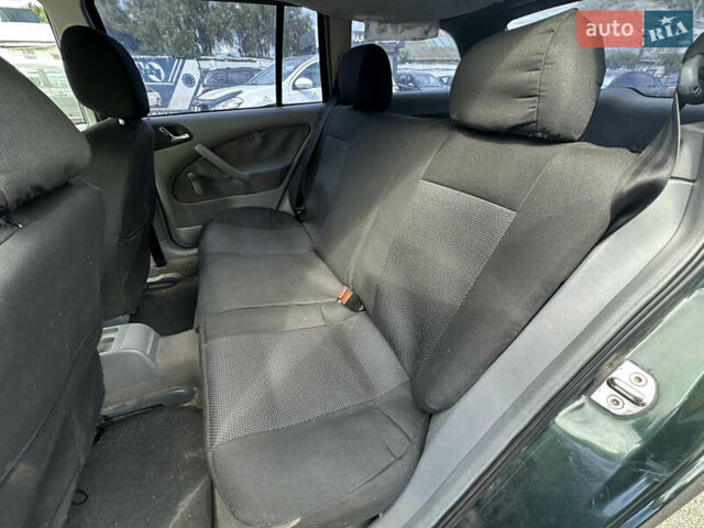 Зелений Шкода Октавія, об'ємом двигуна 1.6 л та пробігом 250 тис. км за 2999 $, фото 17 на Automoto.ua