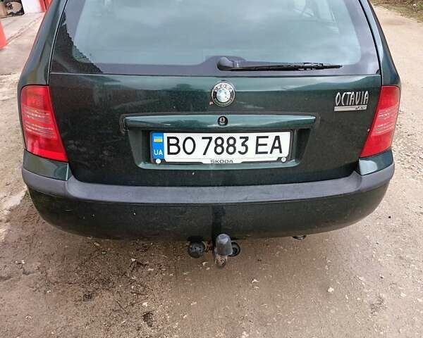 Зеленый Шкода Октавия, объемом двигателя 2 л и пробегом 270 тыс. км за 3950 $, фото 5 на Automoto.ua