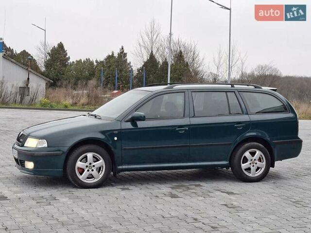 Зелений Шкода Октавія, об'ємом двигуна 2 л та пробігом 250 тис. км за 3800 $, фото 4 на Automoto.ua