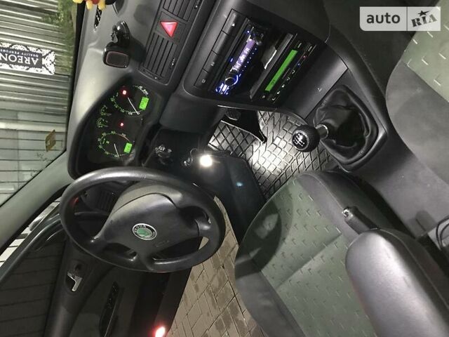 Зелений Шкода Октавія, об'ємом двигуна 1.6 л та пробігом 256 тис. км за 5400 $, фото 43 на Automoto.ua