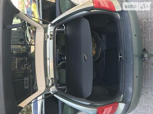 Зелений Шкода Октавія, об'ємом двигуна 1.6 л та пробігом 256 тис. км за 5400 $, фото 13 на Automoto.ua