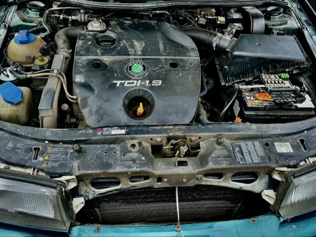 Зелений Шкода Октавія, об'ємом двигуна 1.9 л та пробігом 380 тис. км за 2200 $, фото 9 на Automoto.ua