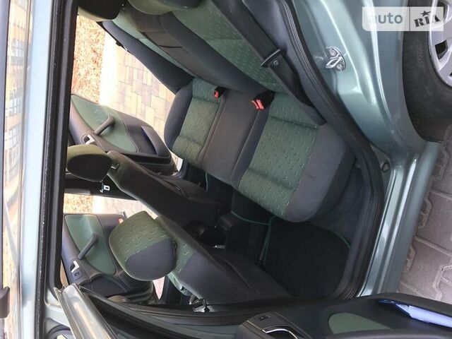 Зелений Шкода Октавія, об'ємом двигуна 1.6 л та пробігом 256 тис. км за 5400 $, фото 16 на Automoto.ua