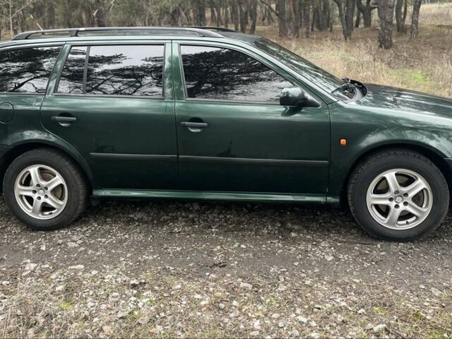 Зелений Шкода Октавія, об'ємом двигуна 1.9 л та пробігом 380 тис. км за 2200 $, фото 3 на Automoto.ua