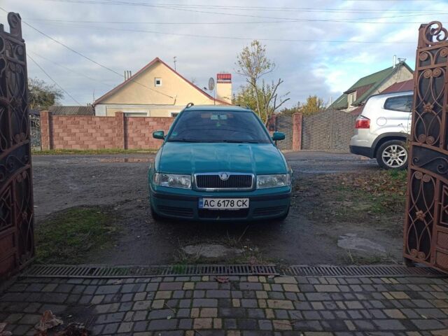 Зеленый Шкода Октавия, объемом двигателя 1.6 л и пробегом 193 тыс. км за 4200 $, фото 3 на Automoto.ua