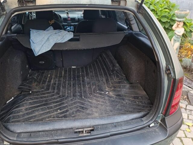 Зеленый Шкода Октавия, объемом двигателя 1.9 л и пробегом 396 тыс. км за 4300 $, фото 7 на Automoto.ua