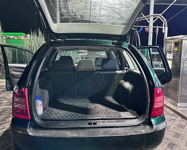 Зеленый Шкода Октавия, объемом двигателя 1.6 л и пробегом 275 тыс. км за 4500 $, фото 14 на Automoto.ua