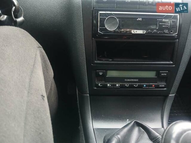 Зеленый Шкода Октавия, объемом двигателя 1.6 л и пробегом 273 тыс. км за 5300 $, фото 17 на Automoto.ua