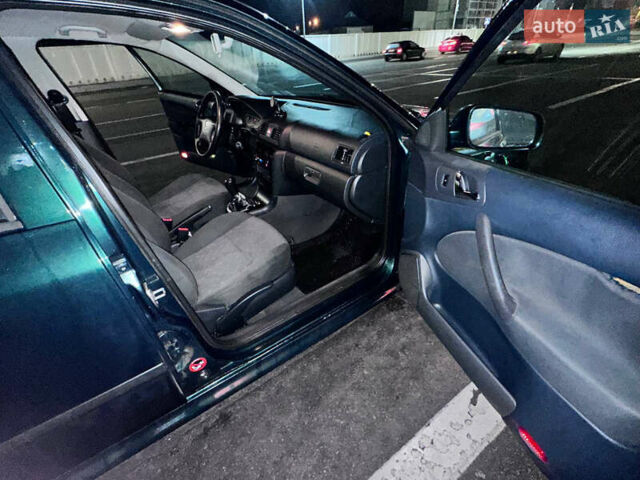 Зеленый Шкода Октавия, объемом двигателя 1.6 л и пробегом 275 тыс. км за 4500 $, фото 10 на Automoto.ua