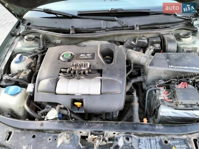 Зеленый Шкода Октавия, объемом двигателя 1.98 л и пробегом 269 тыс. км за 4600 $, фото 3 на Automoto.ua