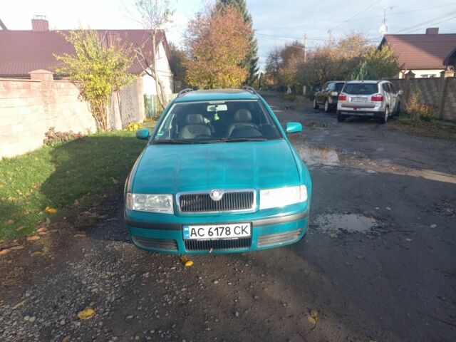 Зеленый Шкода Октавия, объемом двигателя 1.6 л и пробегом 193 тыс. км за 4200 $, фото 5 на Automoto.ua