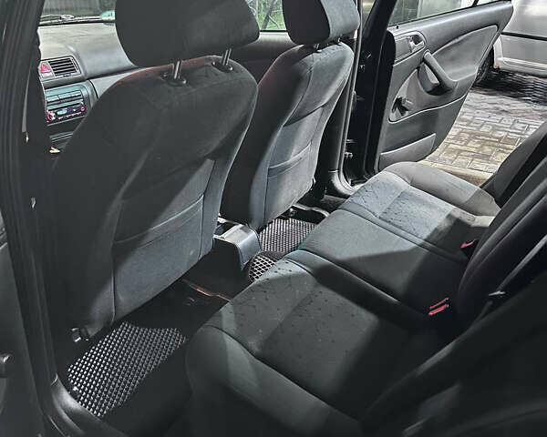 Зеленый Шкода Октавия, объемом двигателя 1.6 л и пробегом 275 тыс. км за 4500 $, фото 15 на Automoto.ua