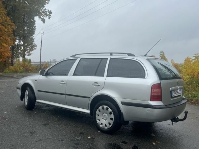 Зелений Шкода Октавія, об'ємом двигуна 2 л та пробігом 341 тис. км за 3950 $, фото 3 на Automoto.ua