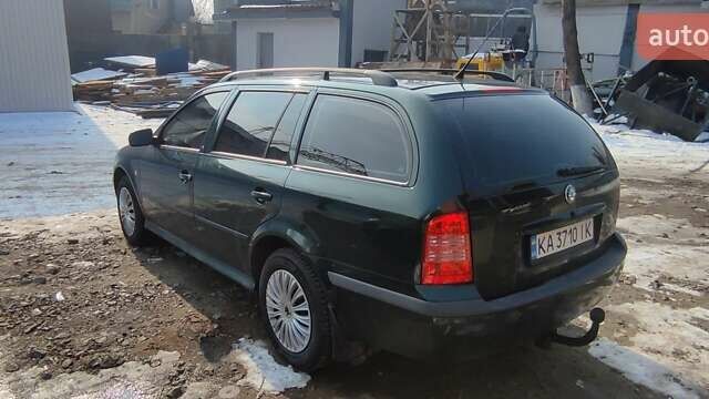 Зеленый Шкода Октавия, объемом двигателя 1.6 л и пробегом 253 тыс. км за 5000 $, фото 12 на Automoto.ua