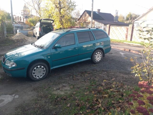 Зеленый Шкода Октавия, объемом двигателя 1.6 л и пробегом 193 тыс. км за 4200 $, фото 12 на Automoto.ua