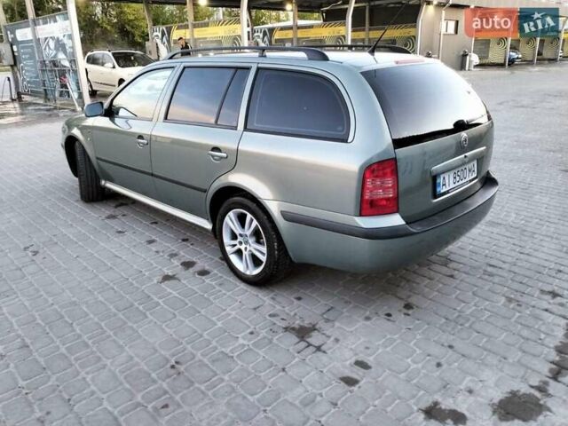 Зеленый Шкода Октавия, объемом двигателя 1.98 л и пробегом 269 тыс. км за 4600 $, фото 5 на Automoto.ua