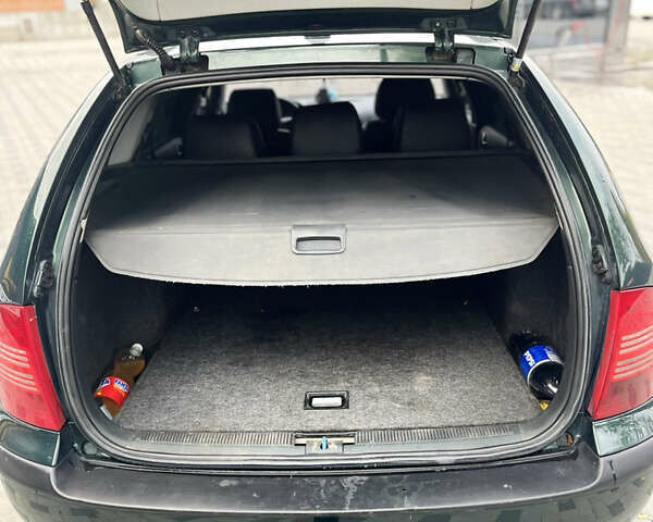 Зеленый Шкода Октавия, объемом двигателя 1.6 л и пробегом 331 тыс. км за 3650 $, фото 5 на Automoto.ua