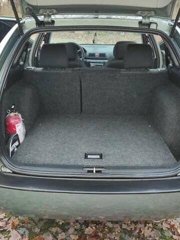 Зеленый Шкода Октавия, объемом двигателя 1.6 л и пробегом 292 тыс. км за 4200 $, фото 12 на Automoto.ua