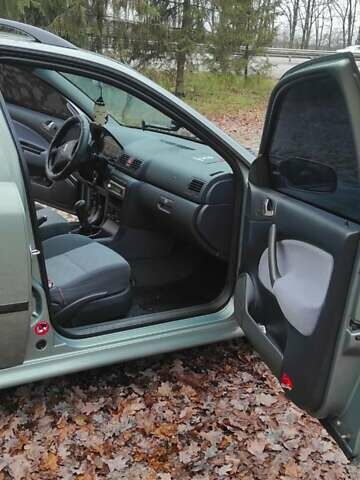 Зеленый Шкода Октавия, объемом двигателя 1.6 л и пробегом 292 тыс. км за 4200 $, фото 17 на Automoto.ua