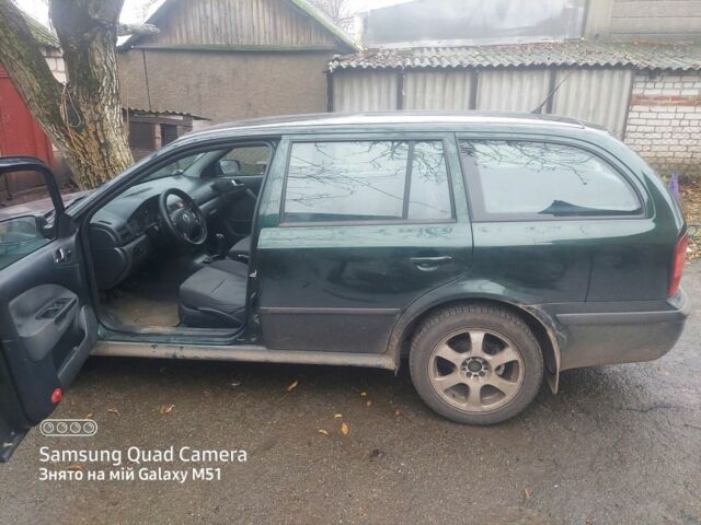 Зеленый Шкода Октавия, объемом двигателя 1.9 л и пробегом 289 тыс. км за 1700 $, фото 2 на Automoto.ua