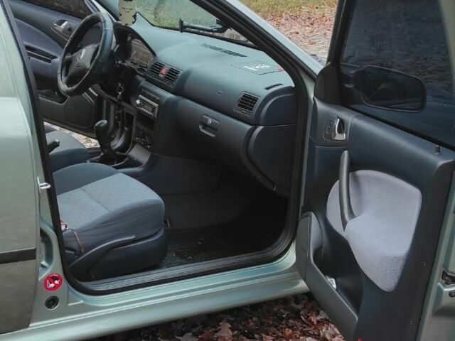 Зеленый Шкода Октавия, объемом двигателя 1.6 л и пробегом 292 тыс. км за 4200 $, фото 12 на Automoto.ua