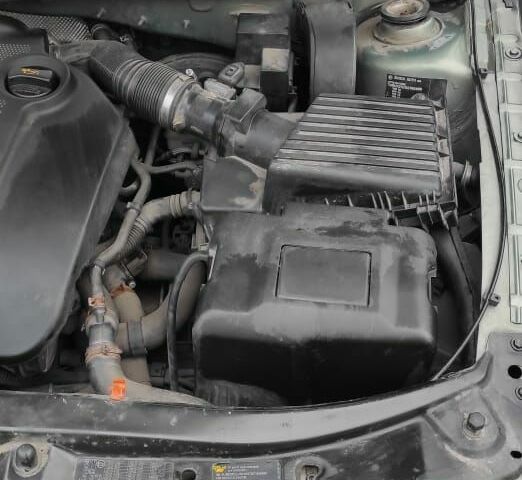 Зеленый Шкода Октавия, объемом двигателя 1.6 л и пробегом 292 тыс. км за 4200 $, фото 18 на Automoto.ua