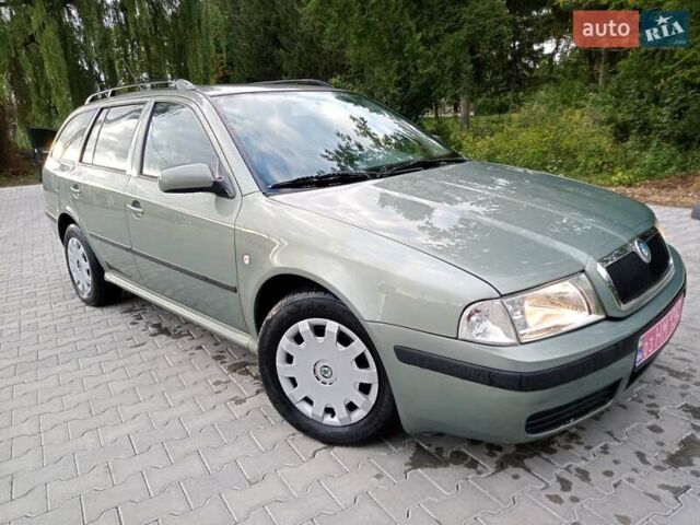 Зеленый Шкода Октавия, объемом двигателя 1.6 л и пробегом 231 тыс. км за 4950 $, фото 7 на Automoto.ua